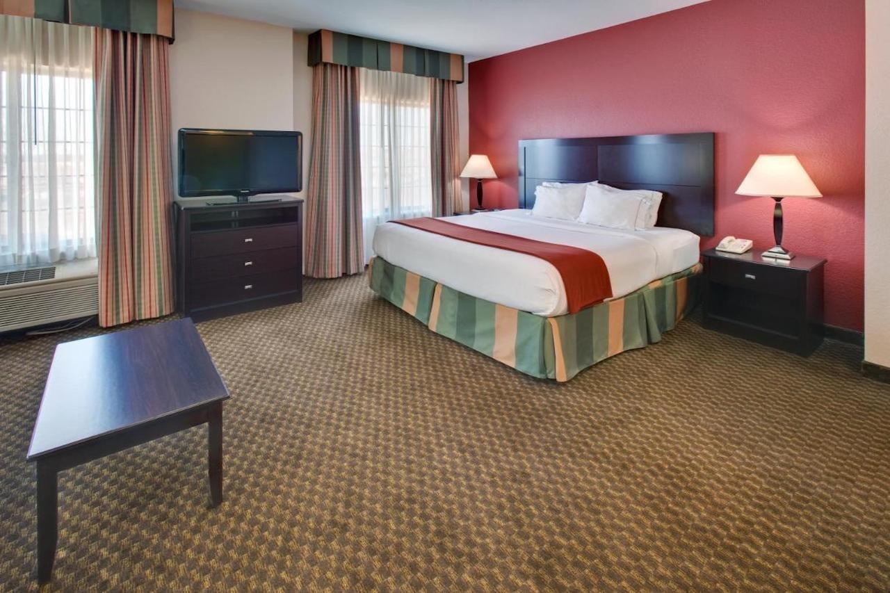 Holiday Inn Express Hotel & Suites Pleasant Prairie-Kenosha By Ihg Exterior foto