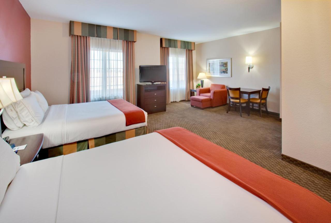 Holiday Inn Express Hotel & Suites Pleasant Prairie-Kenosha By Ihg Exterior foto